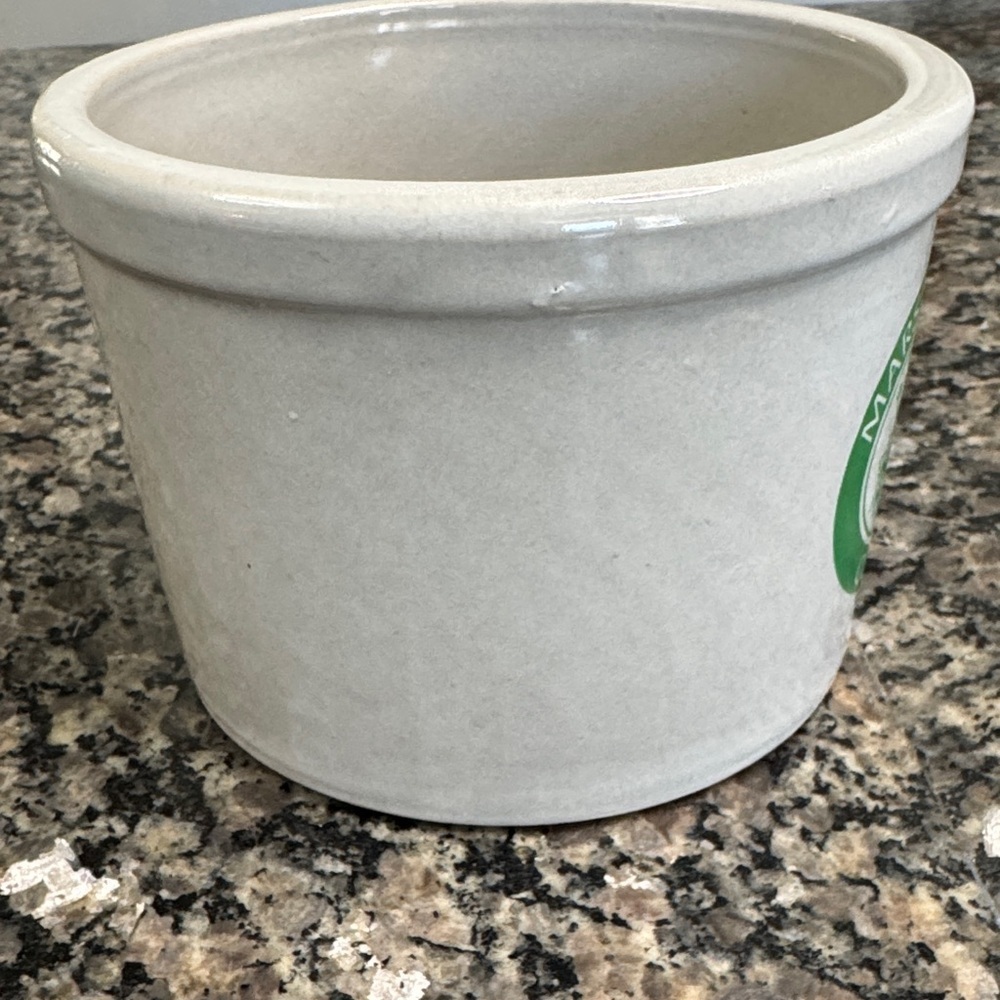 Marshall Field's rare vintage Christmas 1985 Stoneware Crock EUC - Picture 6 of 10